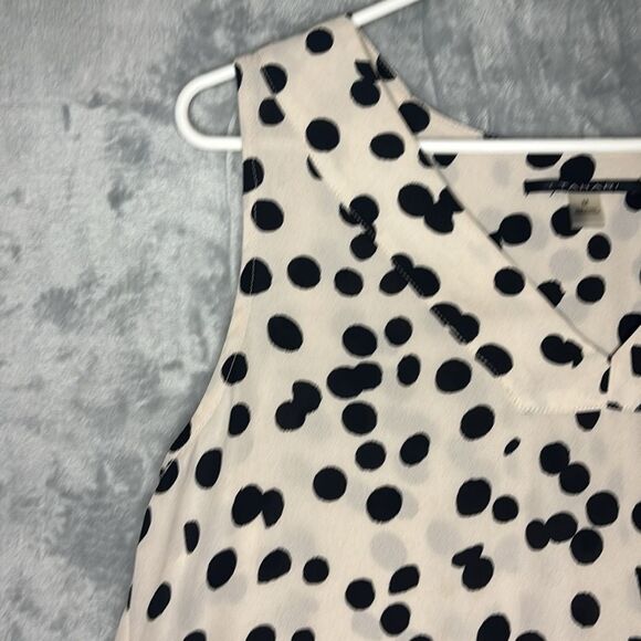 Tahari Off White Polka Dot Tank Flowy Pleated Back Detail Size Medium - Picture 6 of 8